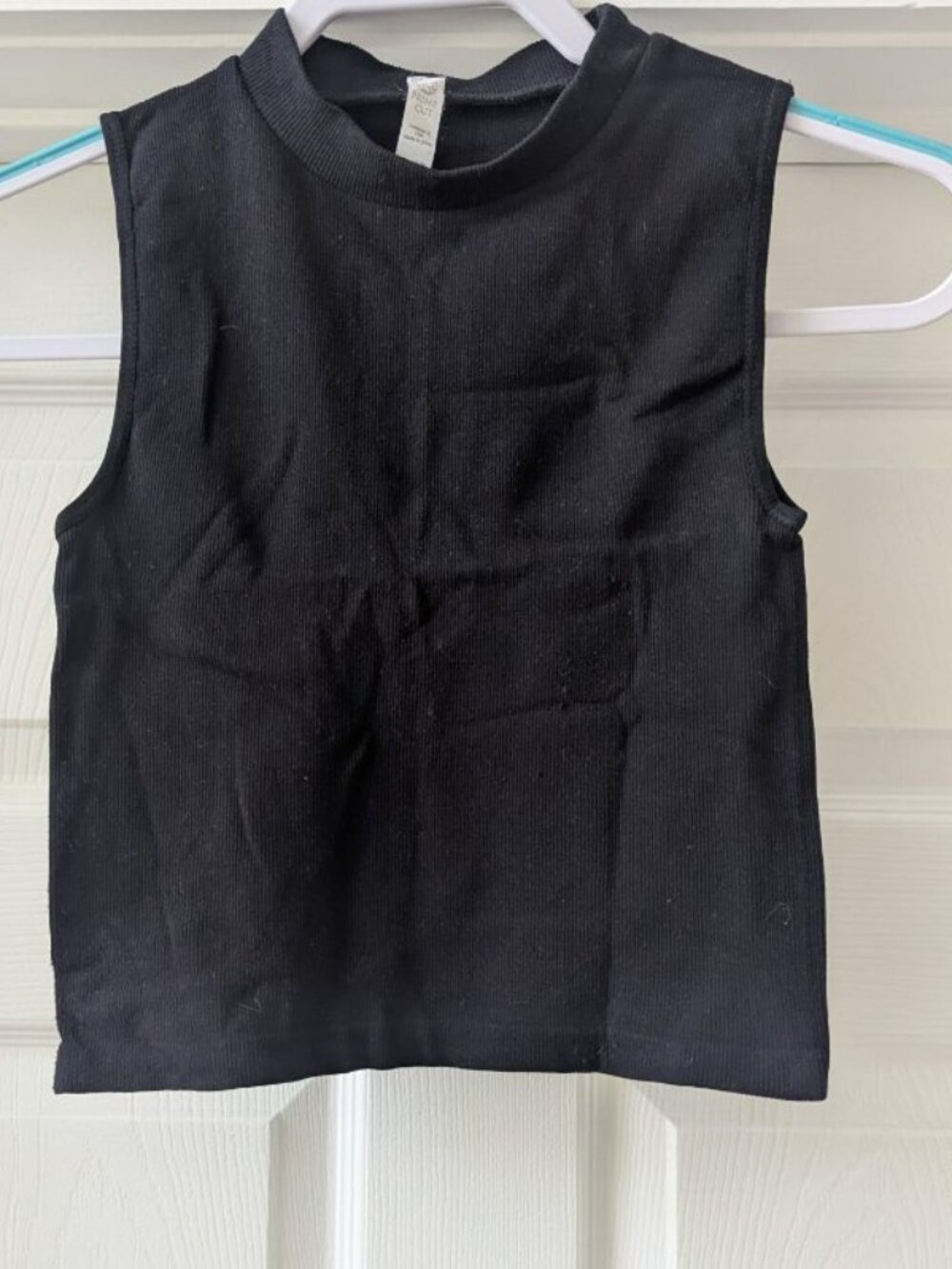 Prime Cut Ribbed Mock Neck Sleeveless Tops Bundle Black & Burgundy One Size